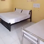 Reddoorz At El Shaday Homestay Banyuwangi