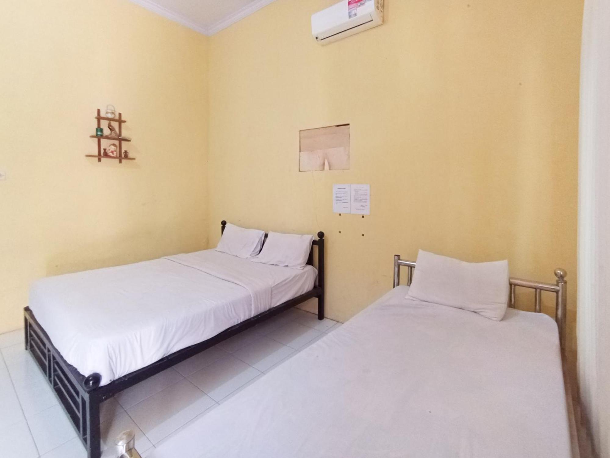 Hotel Reddoorz At El Shaday Banyuwangi