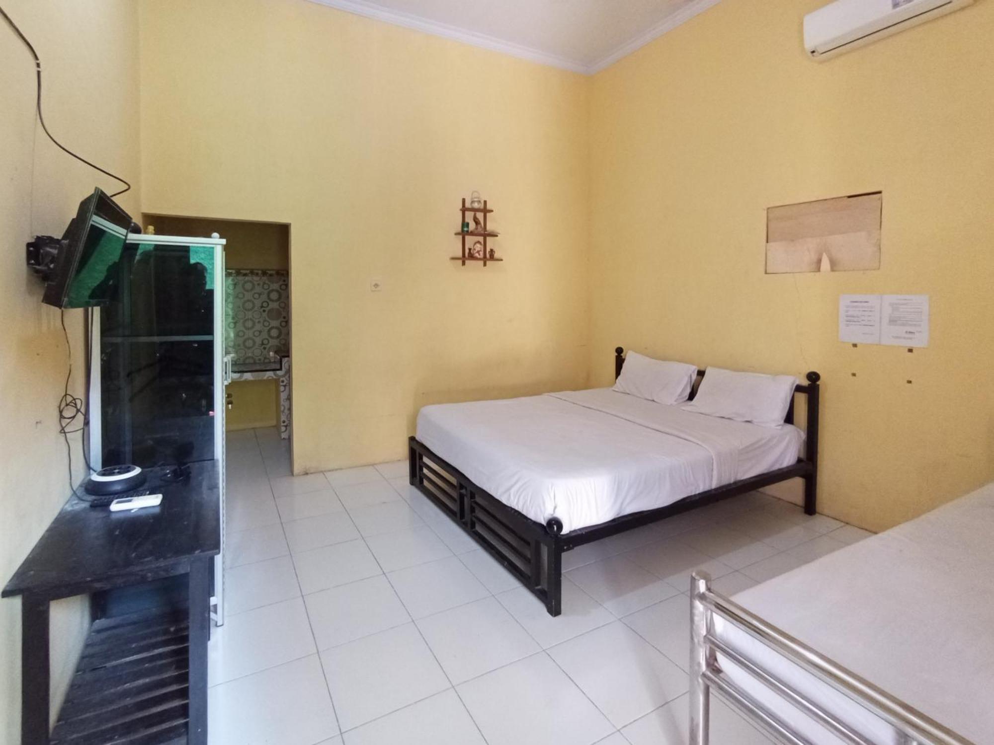 Hotel Reddoorz At El Shaday Banyuwangi